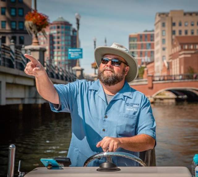 Historic Boat Tours of Providence