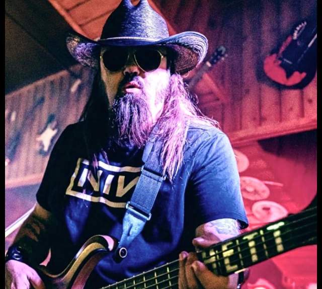 LIVE MUSIC at Lake Mac Casino: Rhett Haney