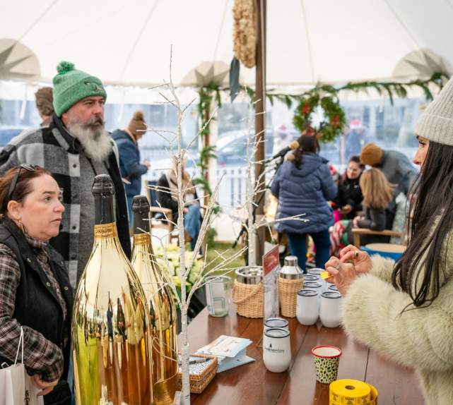hoilday market