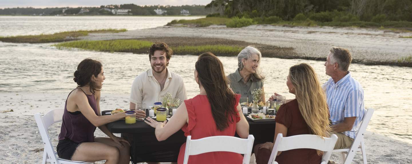 Image showcasing 3 Best Beach Towns in North Carolina, According to Locals
