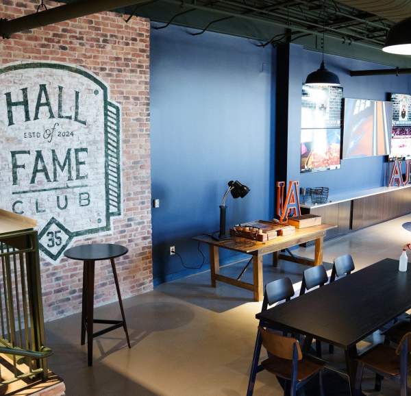 hall of fame club tailgate