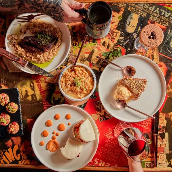 Plates & Pours Image