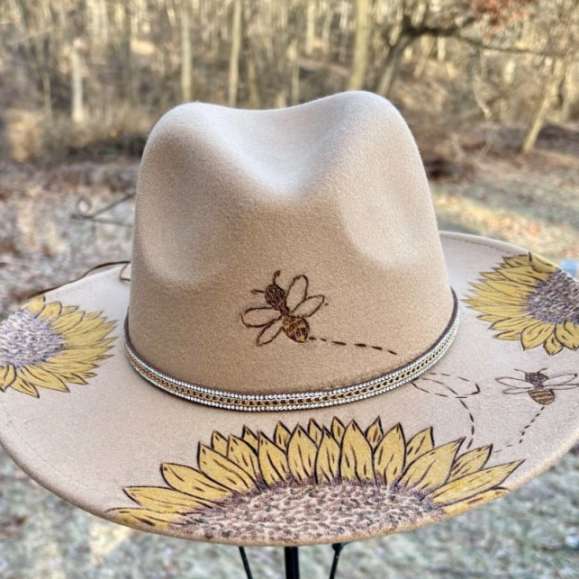 Hat & Honey Bar