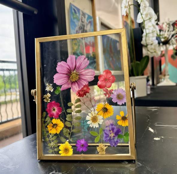 Framed pressed Flower Workshop