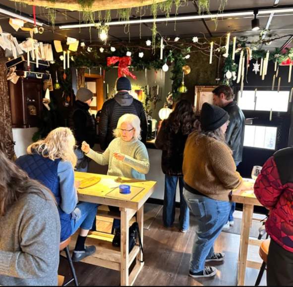 Corner Bookmark: Felt & Embroidery Workshop