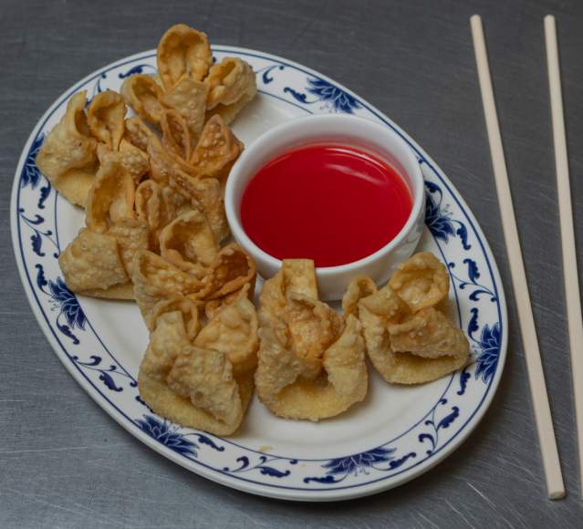 Crab Rangoon's - Golden Wok