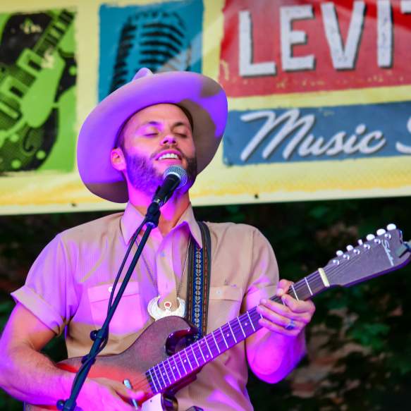 Levitt Charley Crockett Mel Climer