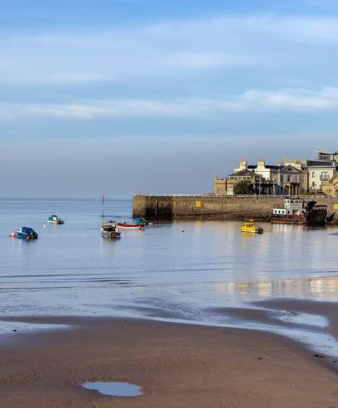 Beaches and seaside towns near Bristol