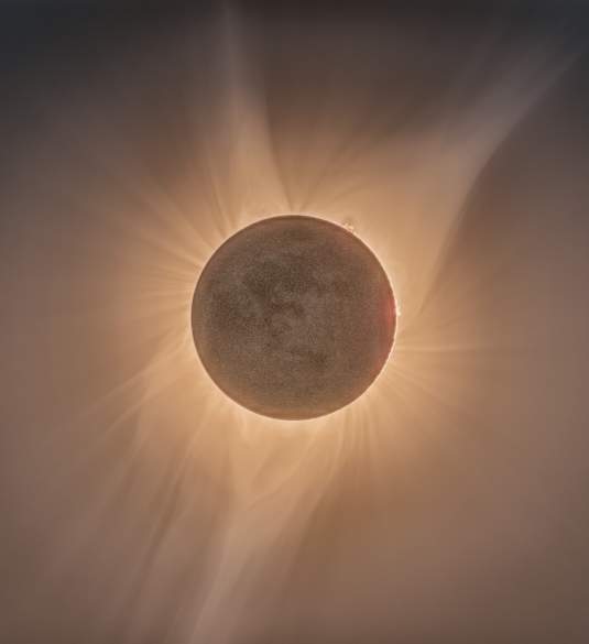 Total Eclipse Solar Corona
