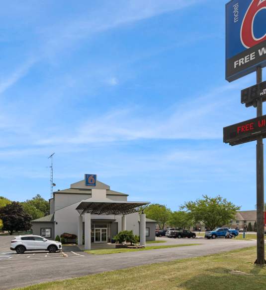 Motel 6 Sandusky-Milan