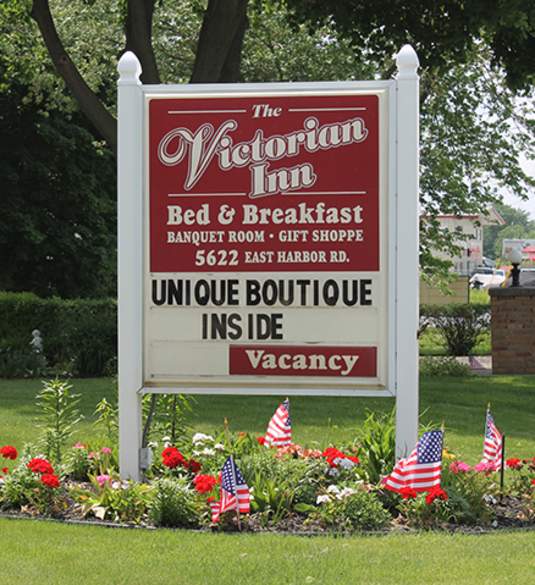 Victorian Inn Bed & Breakfast