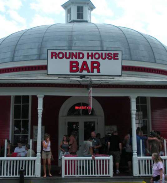 Round House Bar