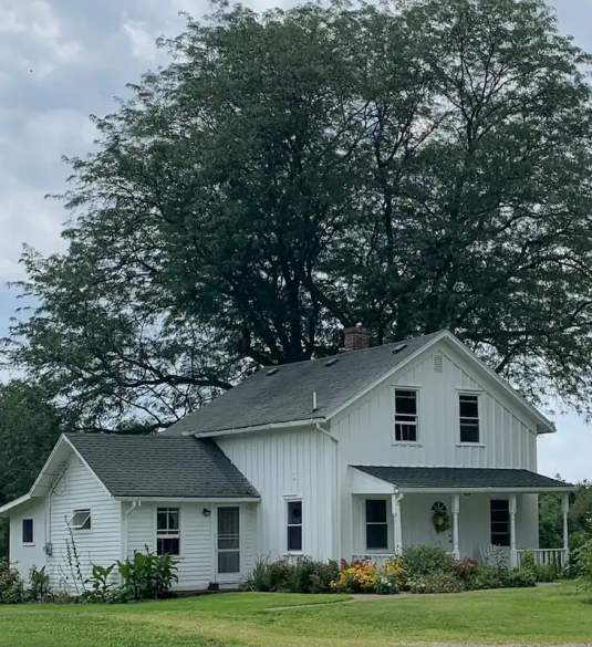 Historic Farm Guest House