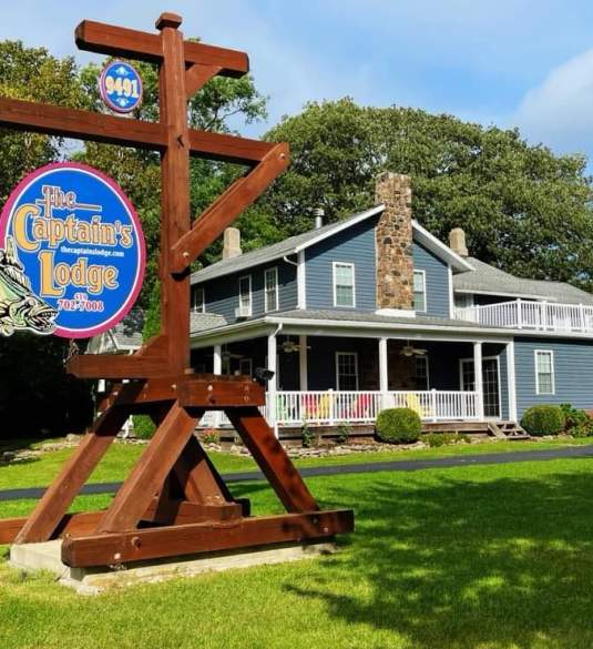 Captain's Lodge