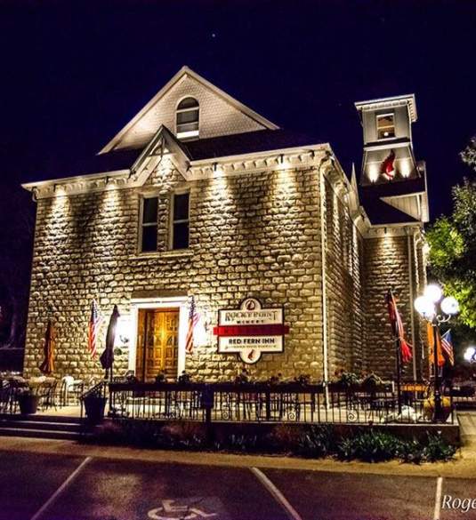 Red Fern Inn