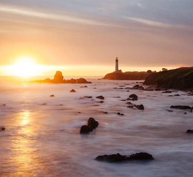 Sunset-at-Pigeon-Point-Lighthouse