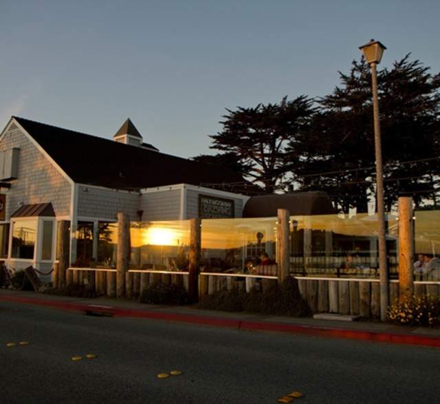 Half Moon Bay Brewing Company