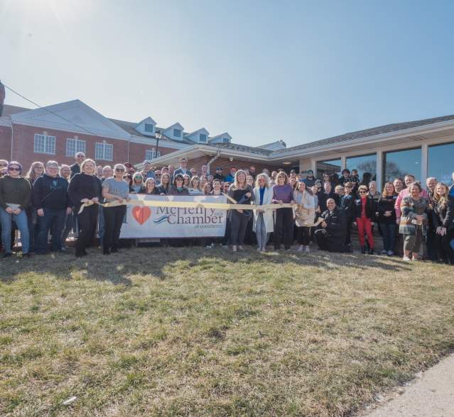 McHenry Chamber Ribbon Cutting