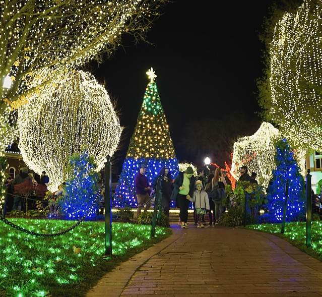 This Weekend In Bentonville: December 8–10, 2023