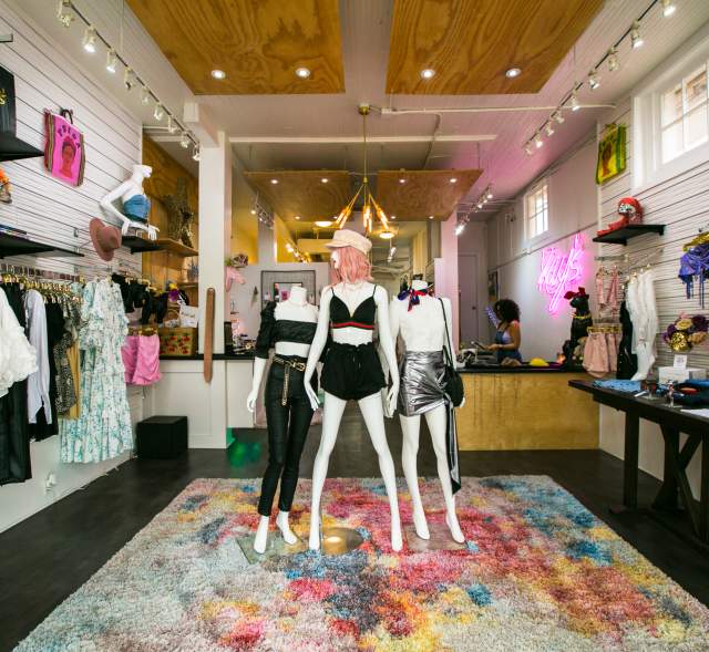 Kay's outlet store shop