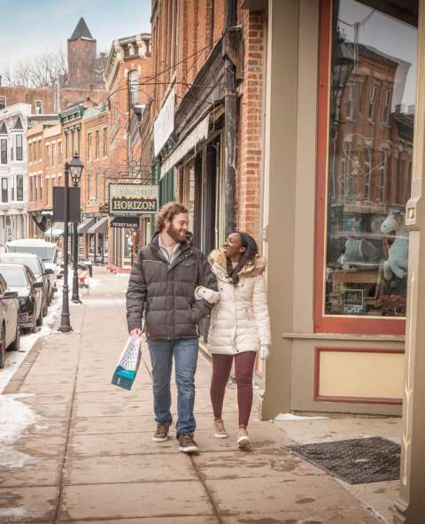 couple shopping in Galena Country