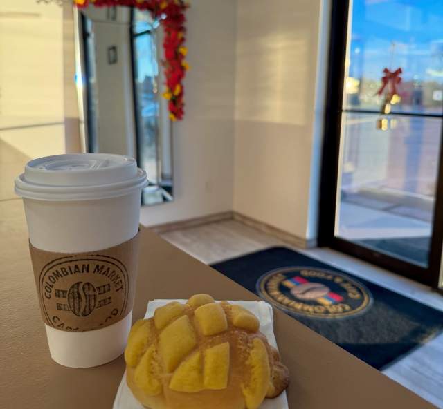 Colombian Market Cafe & Food