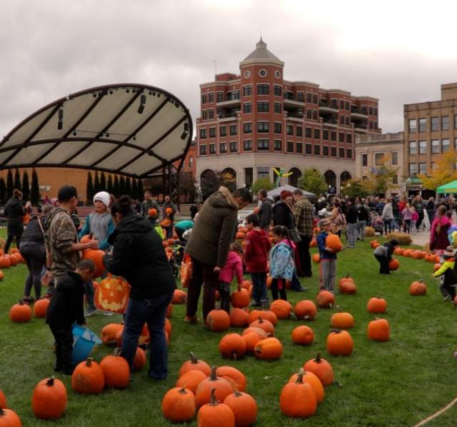 Harvest Fest 400 Block