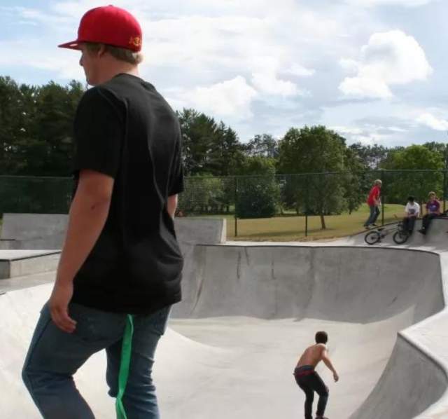 Skateboard Park Weston
