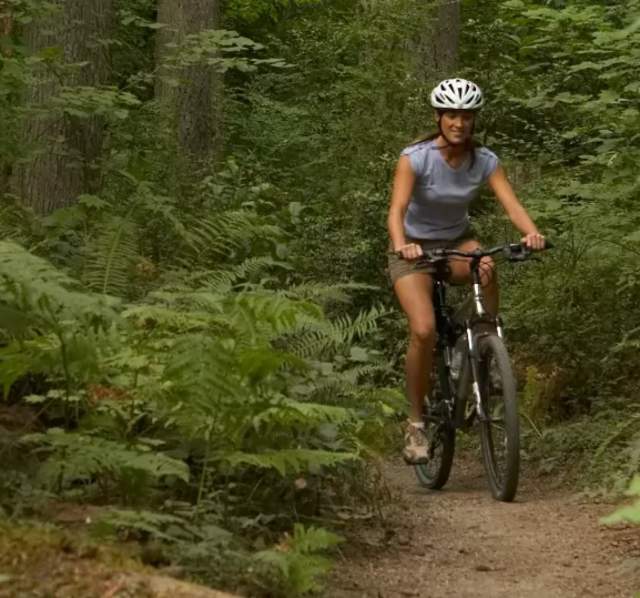 mountainbiking_thinkstock200453410-001-Header