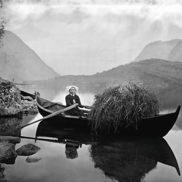 Rocks and Hard Places: Emigration through the Lens of Knud Knudsen
