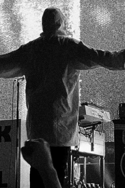 Plan your visit to Manchester to see Oasis