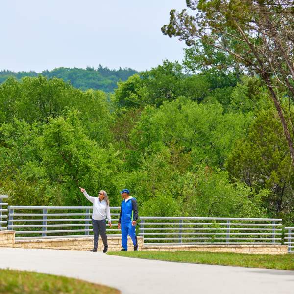 couple walking on the great greenway