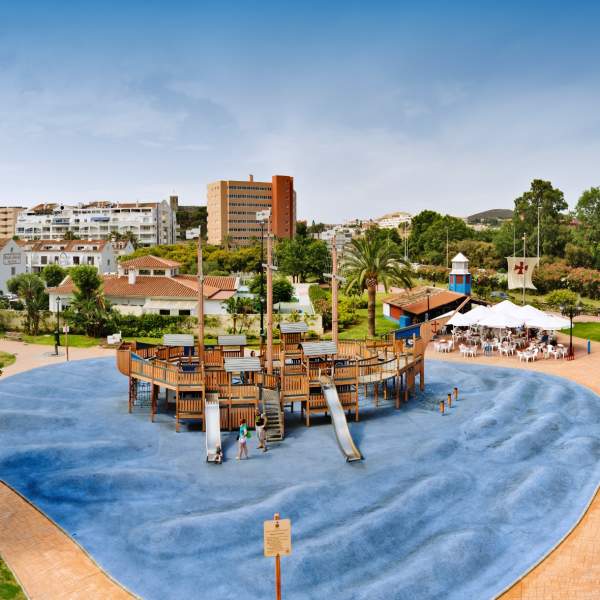 Parques y Plazas