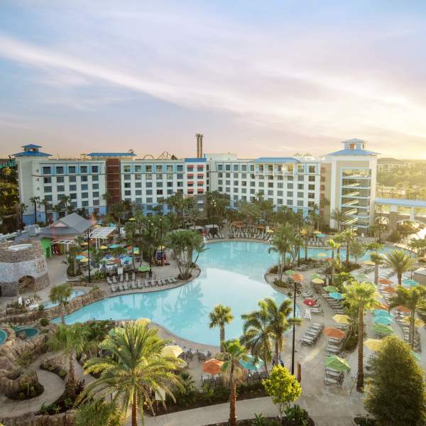 Loews Sapphire Falls Resort at Universal Orlando™ resort overview