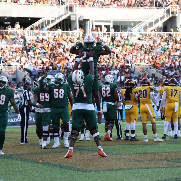 Florida Blue Florida Classic Photos (Teams, Players, Bands)