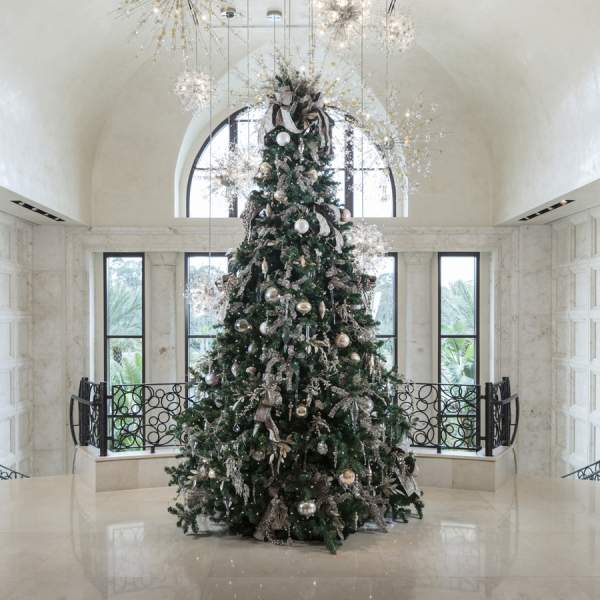 Christmas Decor at Four Seasons Resort Orlando