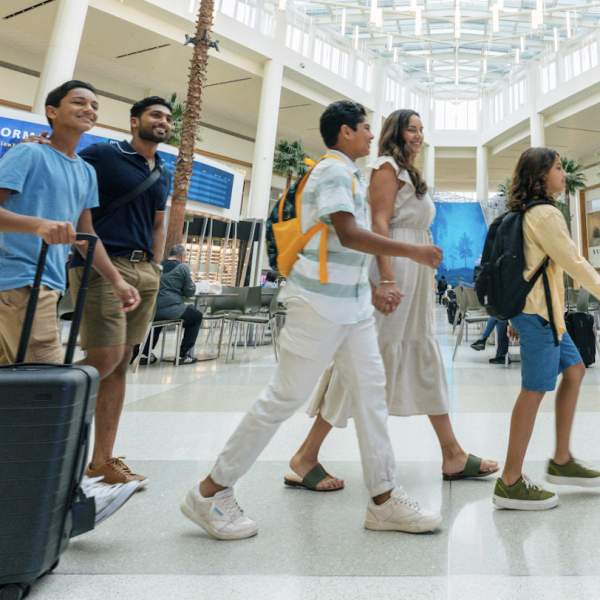 family, airport, travel