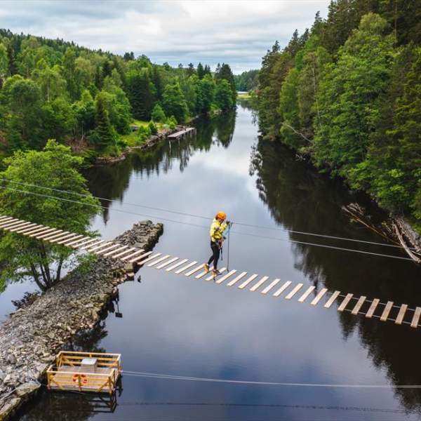 Via Ferrata Haldenkanalen hengebro