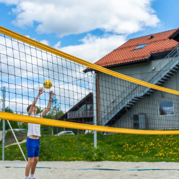 Sport og idrett, volleyball i parken