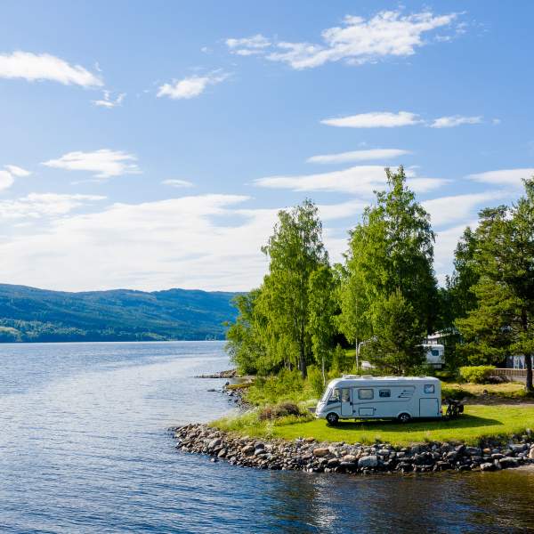 Lyngstrand Camping - Bobilplass ved Randsfjorden