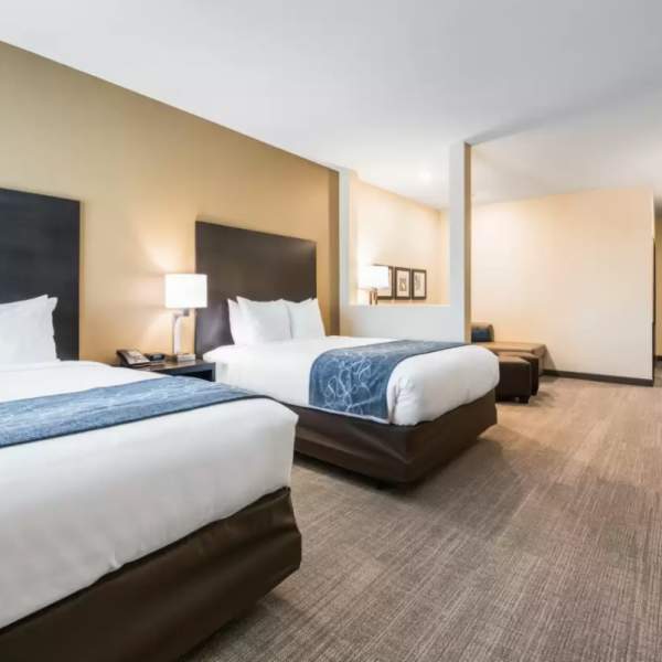 Hotel Comfort Suites