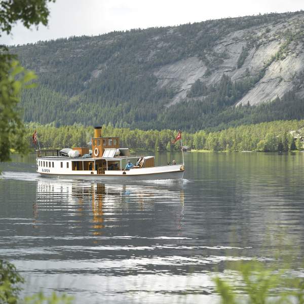 The steamship Bjoren in Bygland