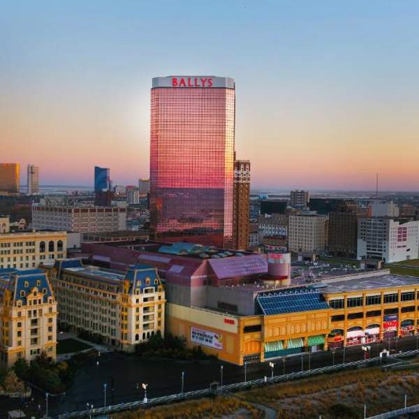 Valentine's Breakfast In Bed Hotel Package