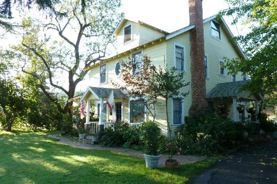 Bear Flag Inn Calistoga CA 94515