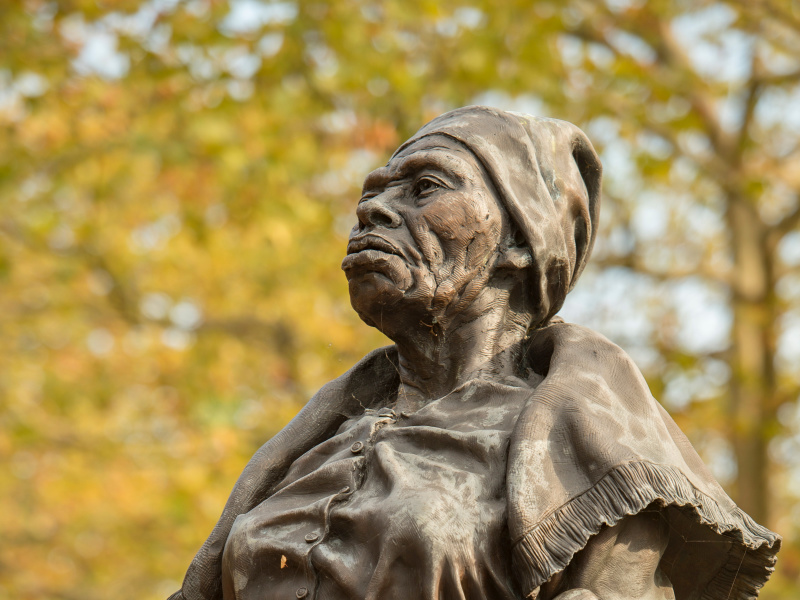 Tubman Statue