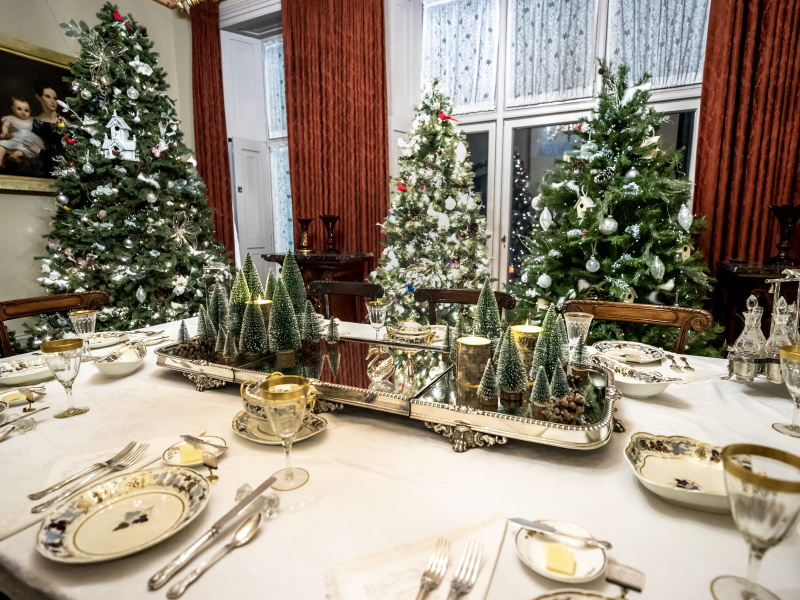 Holiday Open House Exhibition: Winter Wonderland