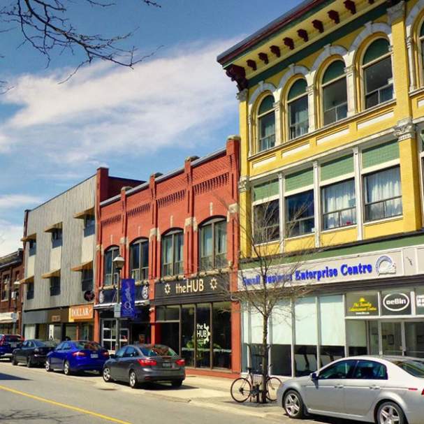 Queen Street Downtown Niagara Falls