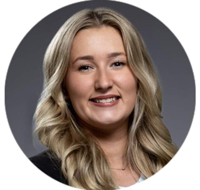 Employee, Sierra Robbins