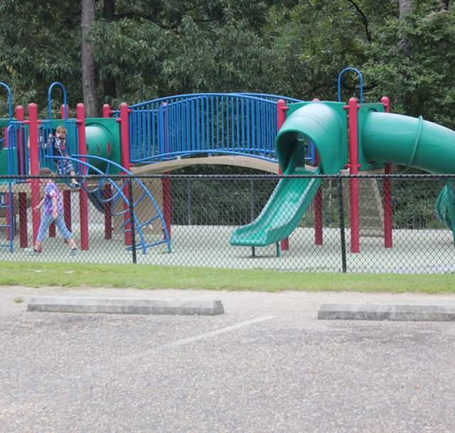 Lake Rim Park