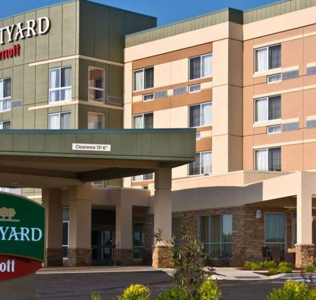 Courtyard by Marriott Fayetteville Fort Bragg/Spring Lake
